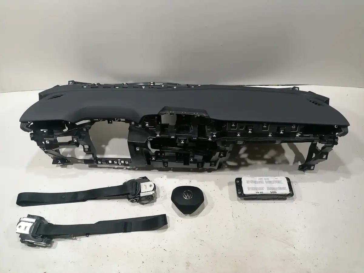 plansa bord volkswagen id4
