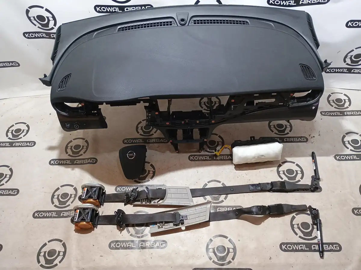 plansa bord opel mokka