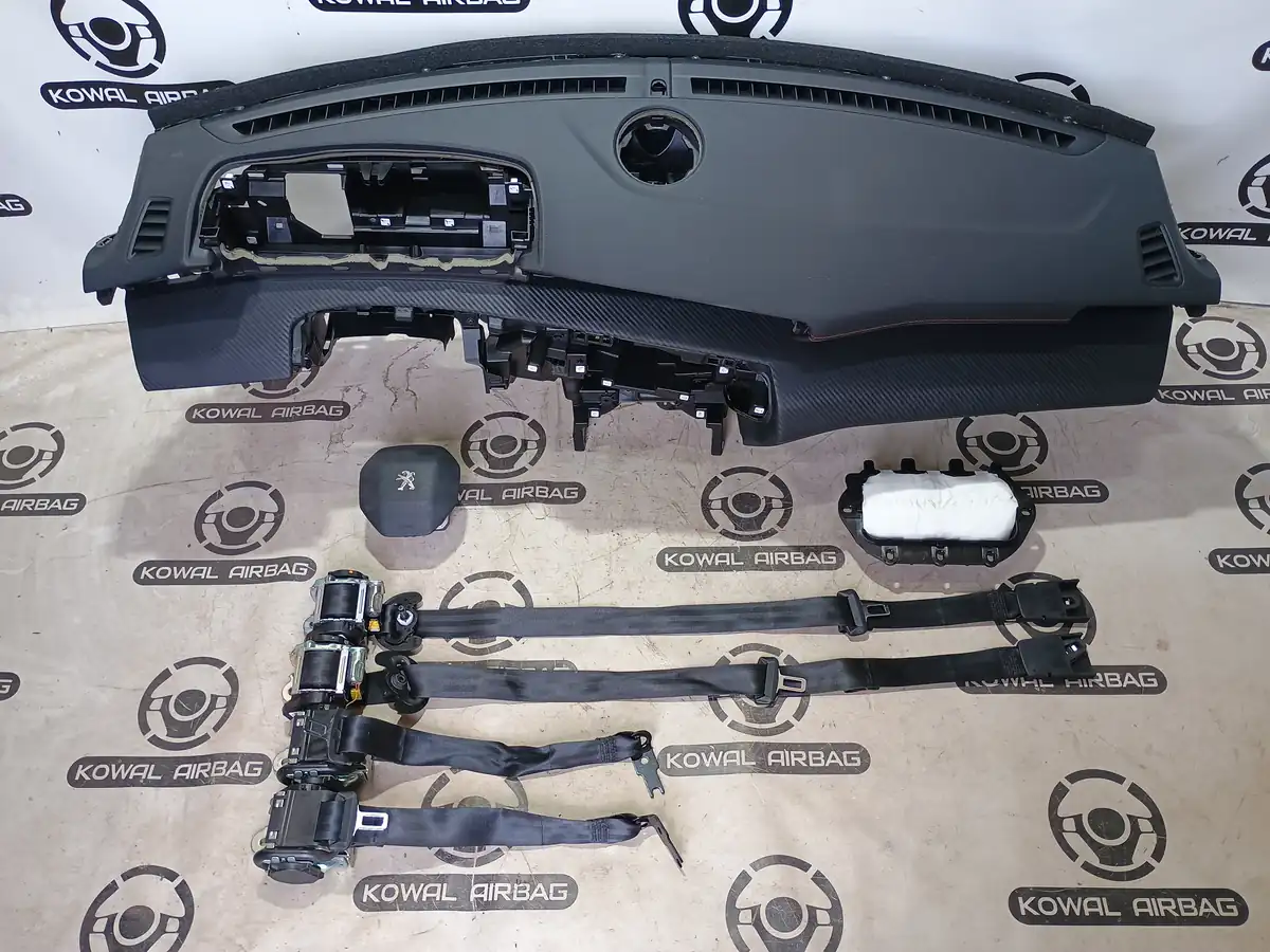 plansa bord peugeot 508
