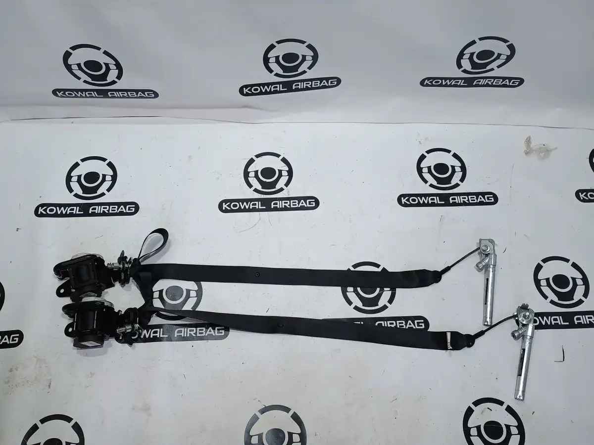centura siguranta mitsubishi