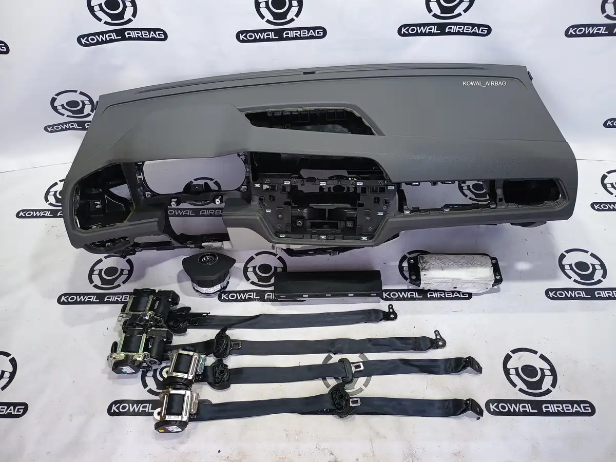 plansa bord volkswagen touran