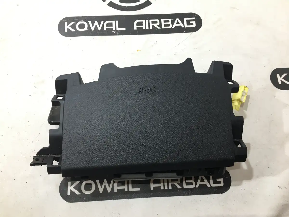 airbag genunchi hyundai ioniq