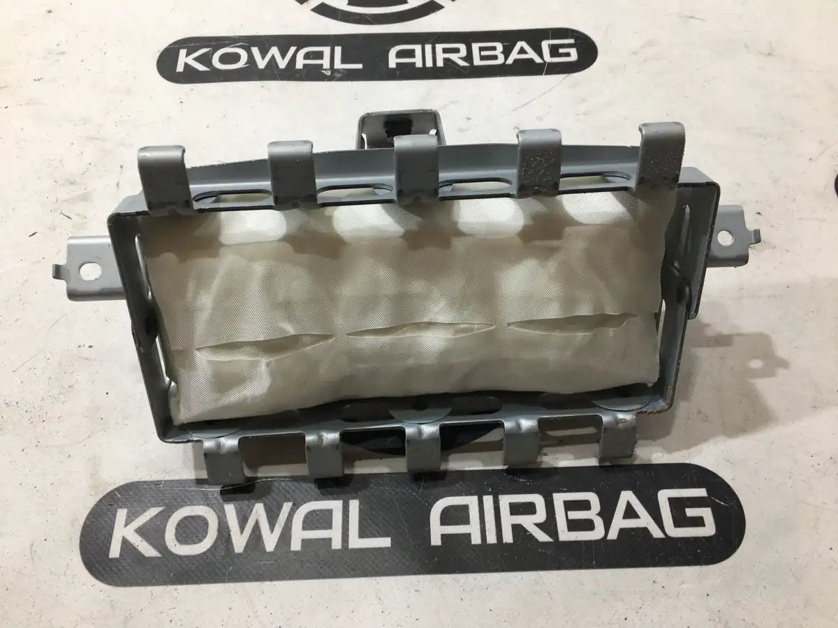 airbag pasager nissan