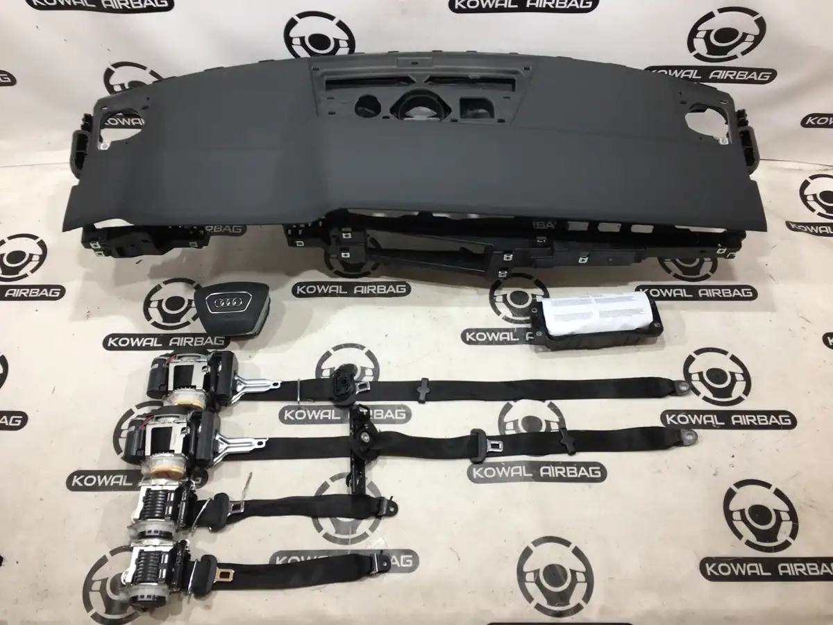 plansa bord audi a7
