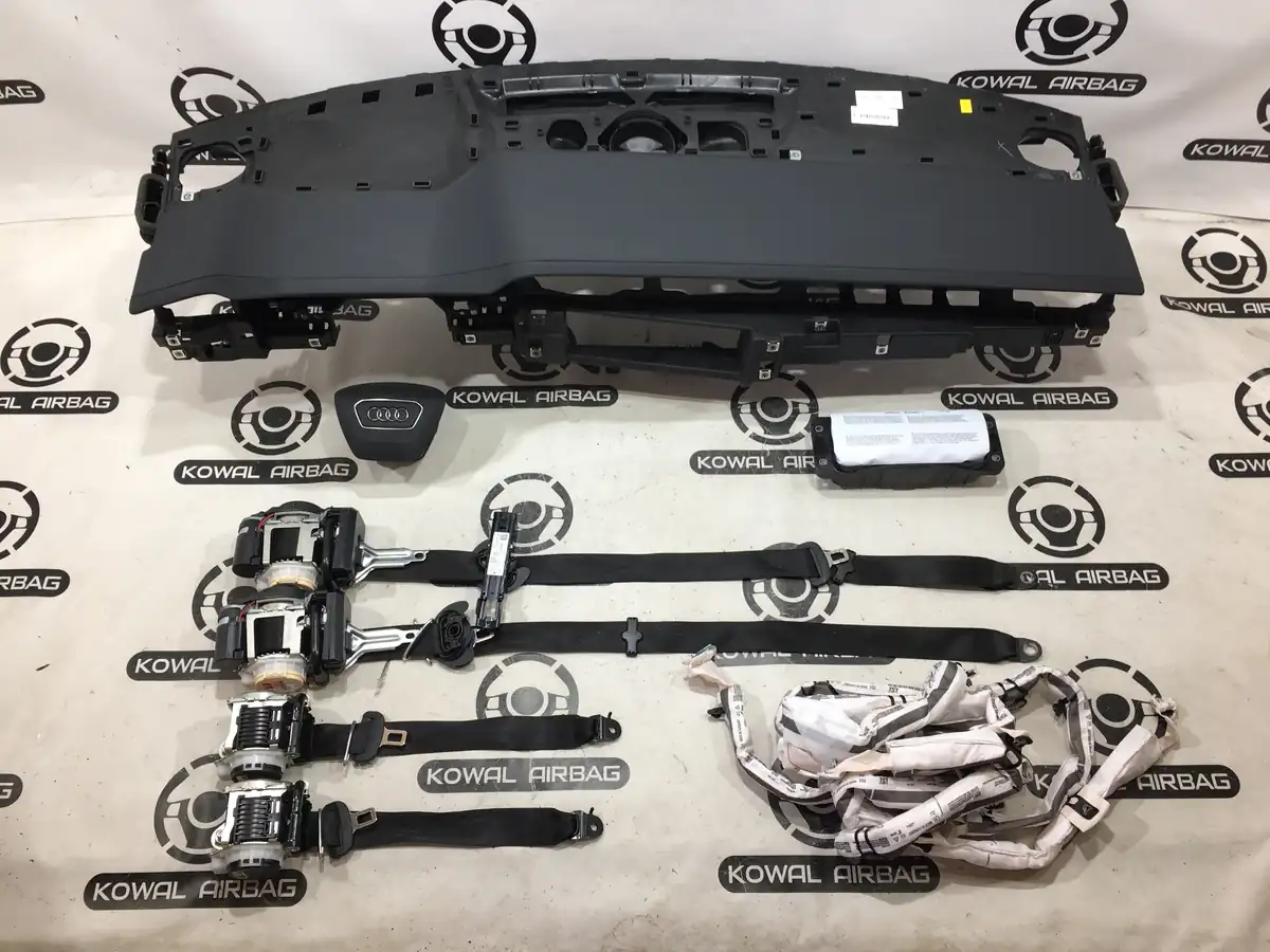 plansa bord audi a7