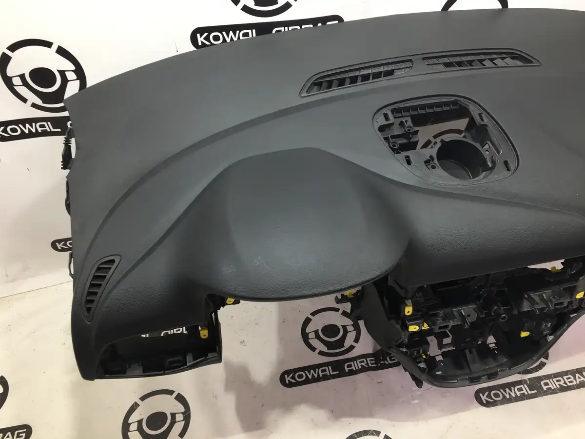 plansa bord opel corsa