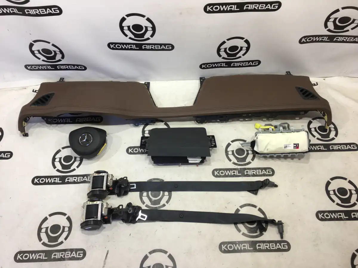 plansa bord mercedes-benz w470