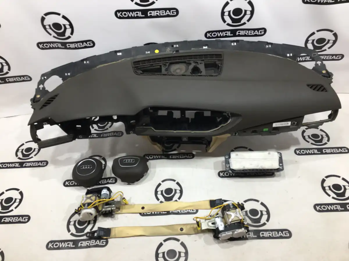 plansa bord audi a7