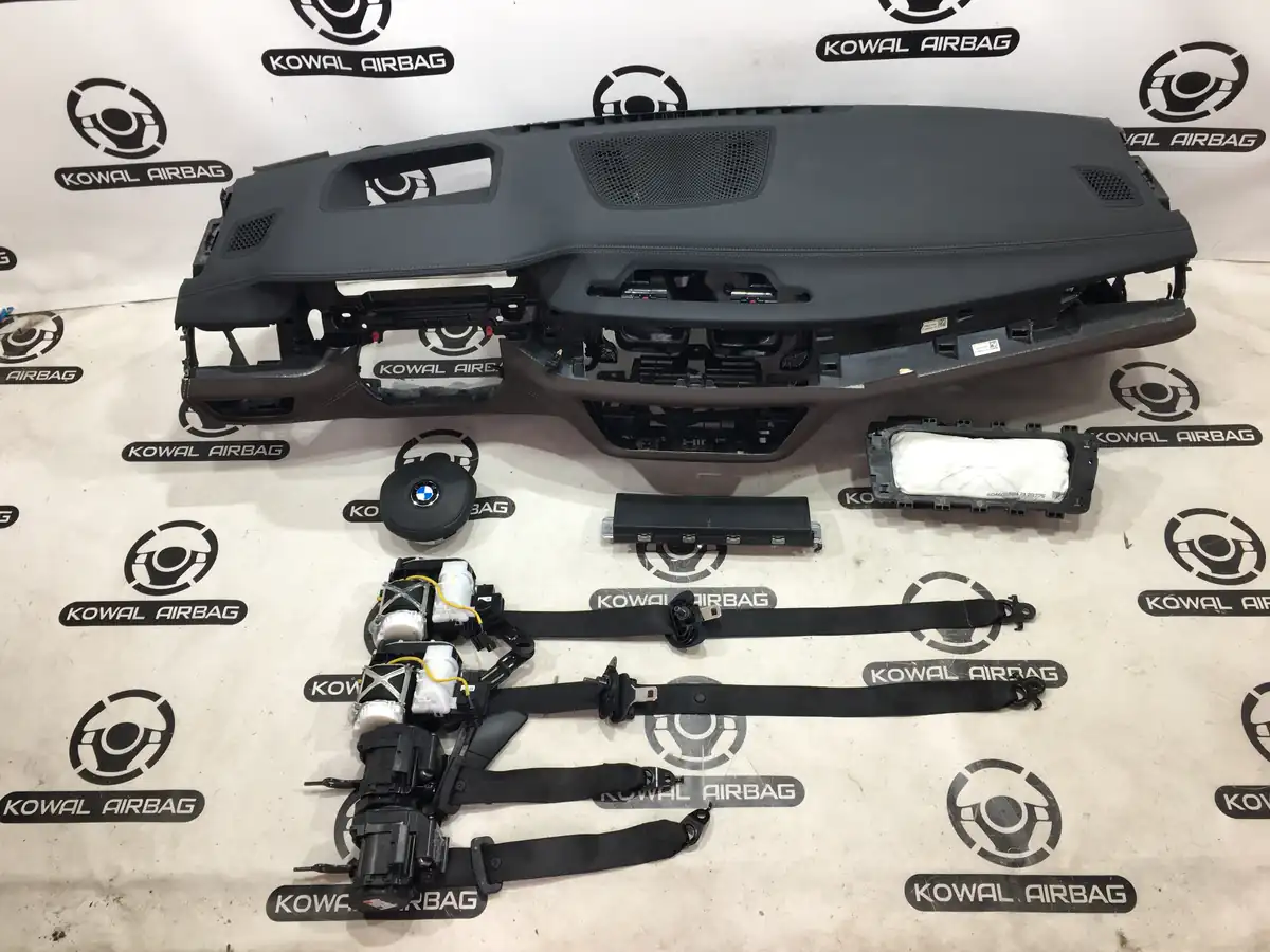 plansa bord bmw g11