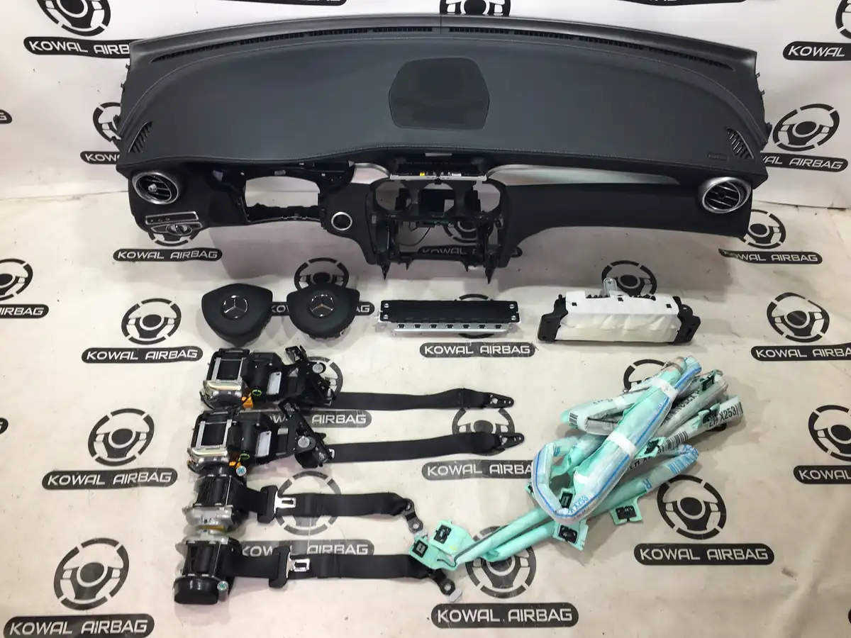 plansa bord mercedes-benz x253