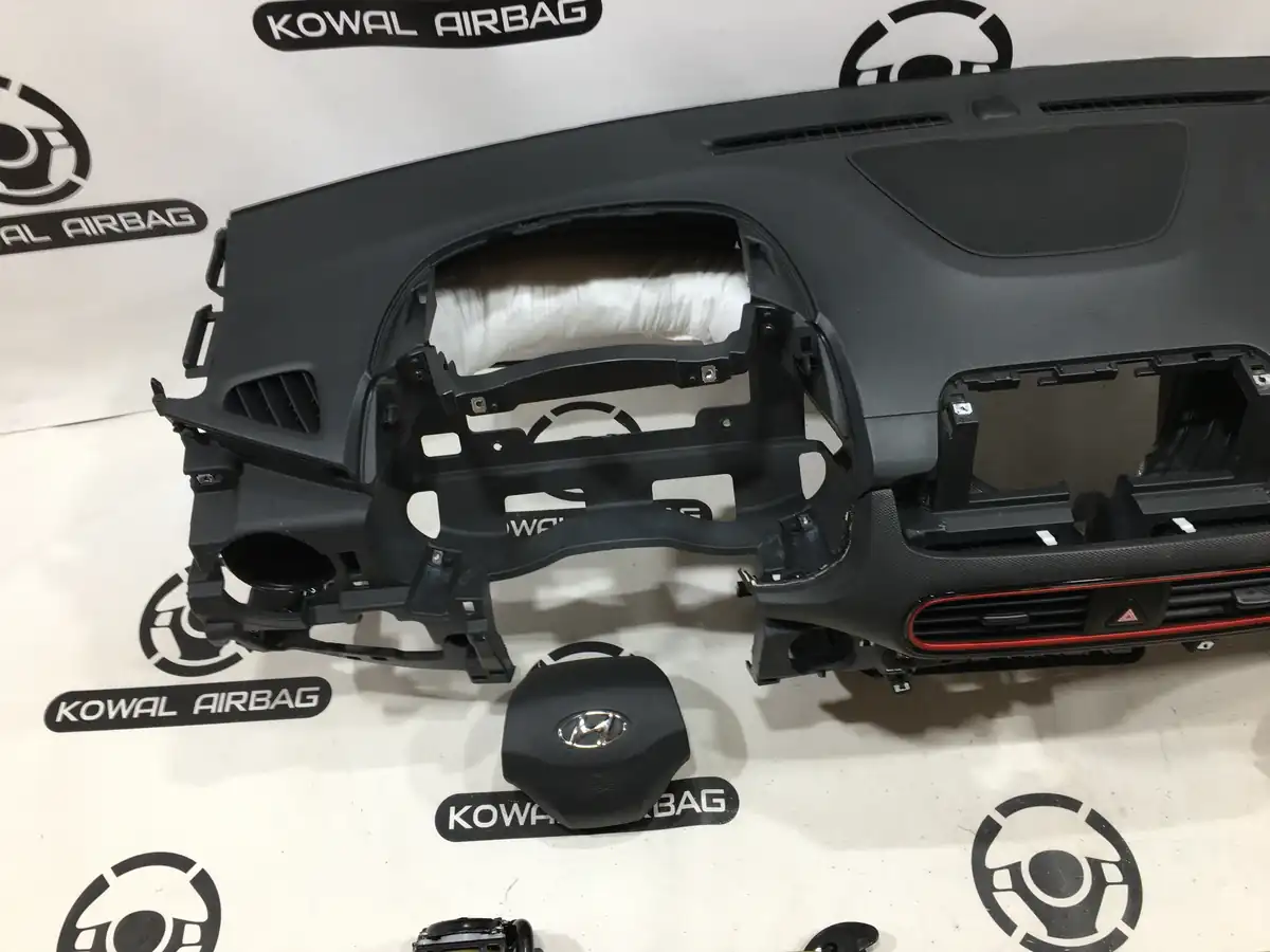 plansa bord hyundai kona