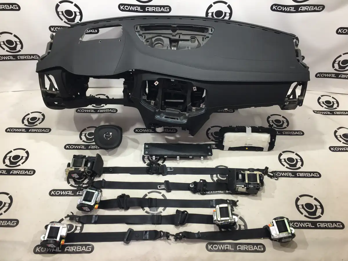 plansa bord volvo xc90