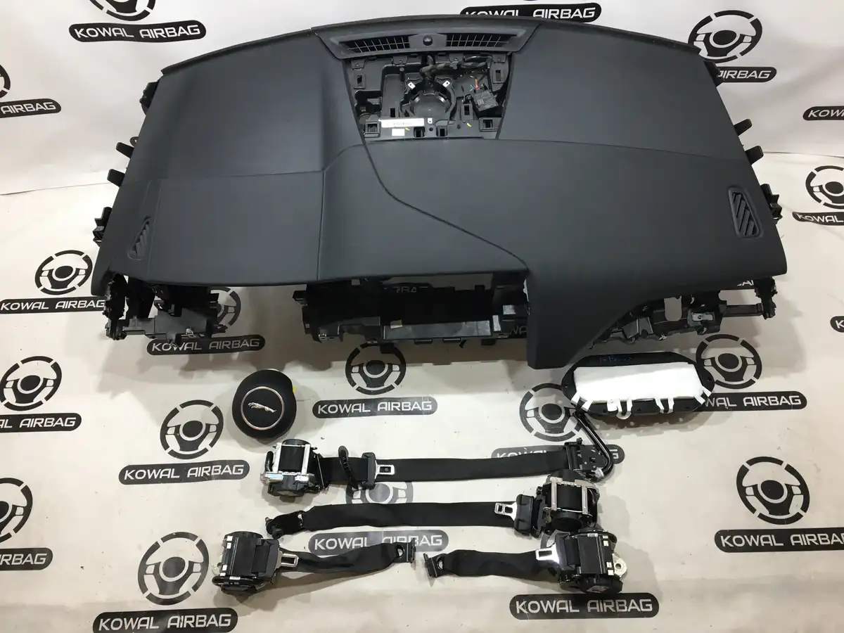 plansa bord jaguar x590
